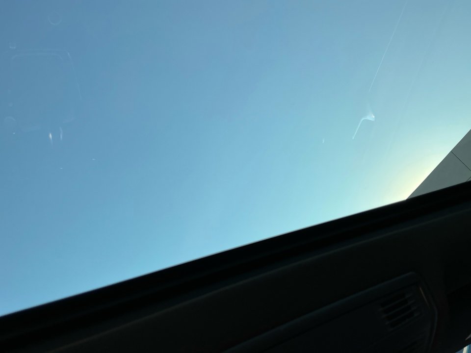 Used 2018 Volkswagen GTI SE w/ SE Leather Package image 23