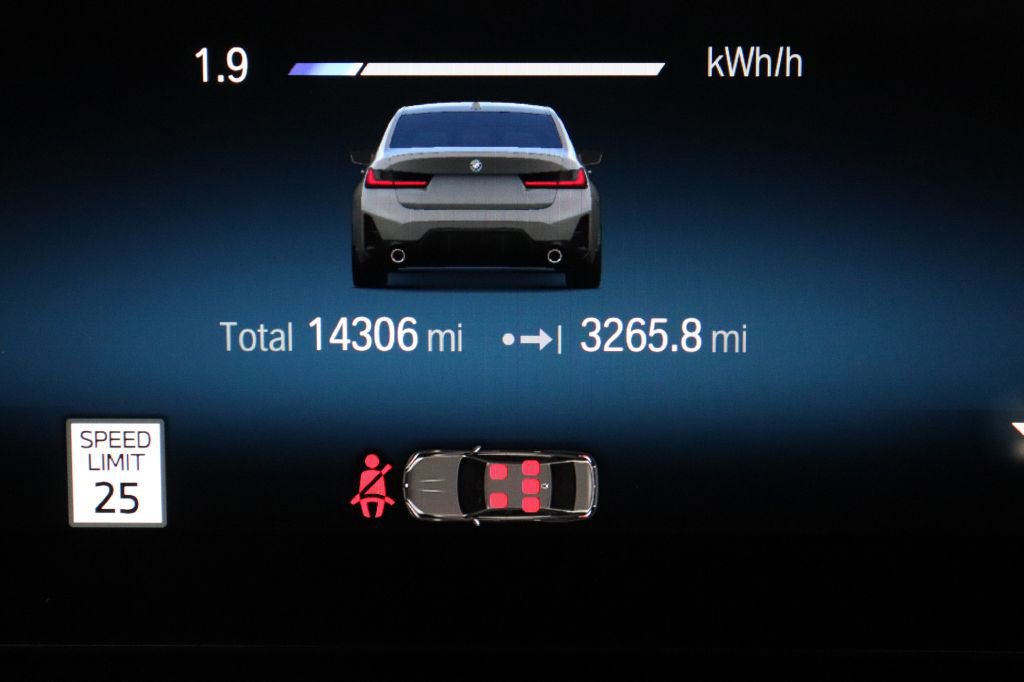 Used 2024 BMW 330e w/ Premium Package image 18