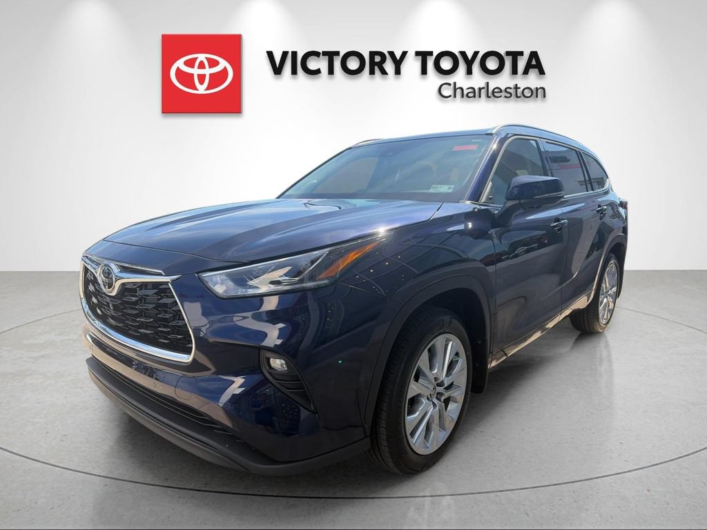 New 2026 Toyota Highlander Limited