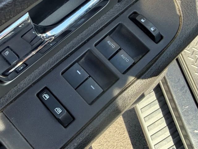 Used 2014 Ford F150 FX4 w/ Equipment Group 402A Luxury AWD/4WD image 18