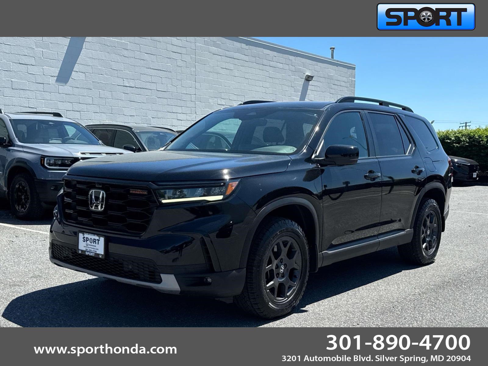 Certified 2025 Honda Pilot TrailSport