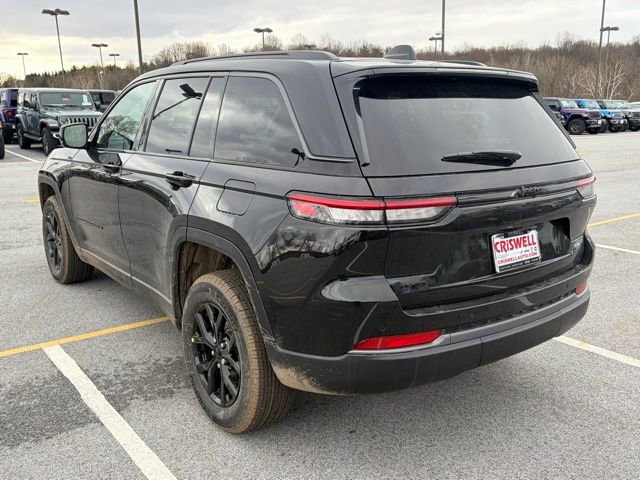 New 2026 Jeep Grand Cherokee Altitude image 5