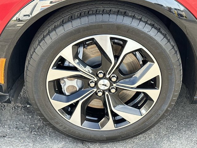 Used 2023 Ford Mustang Mach-E Premium AWD/4WD image 38