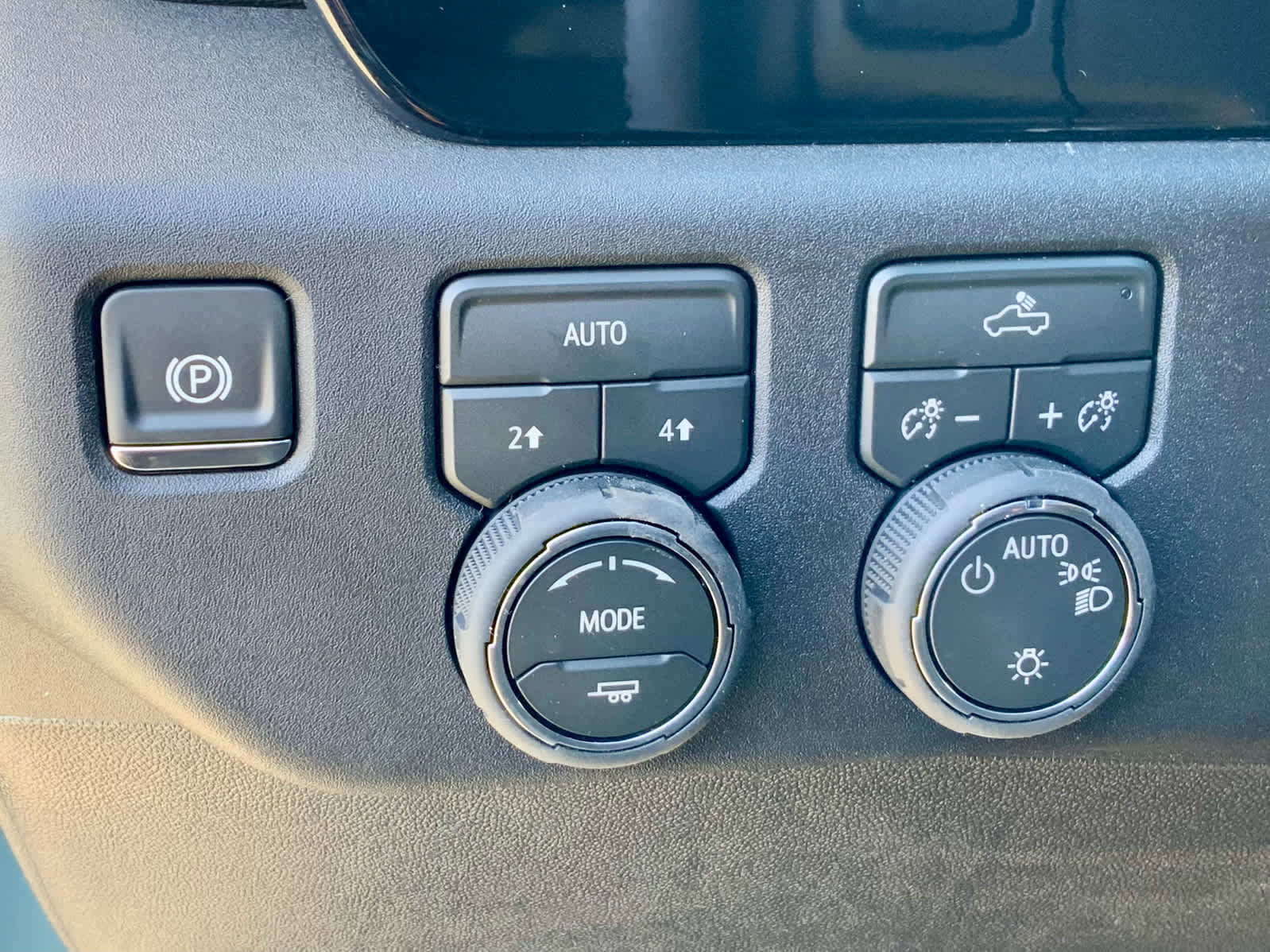 New 2026 Chevrolet Silverado 1500 LT AWD/4WD image 46