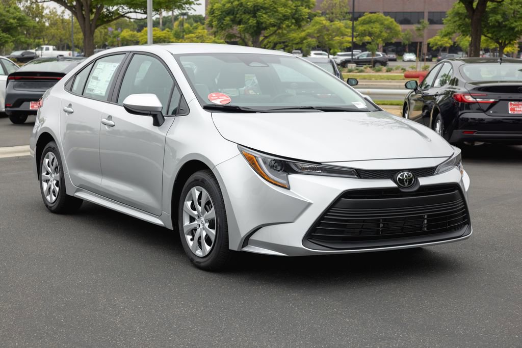 New 2026 Toyota Corolla LE image 3