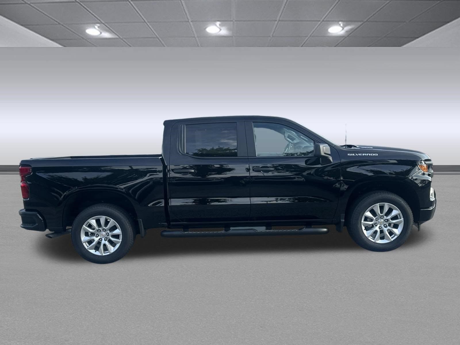 New 2026 Chevrolet Silverado 1500 Custom RWD image 2