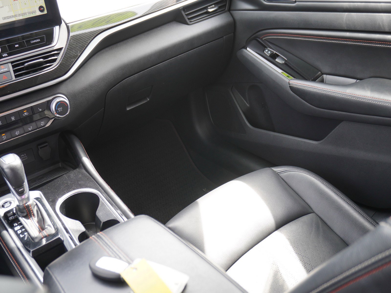 Used 2023 Nissan Altima 2.5 SR w/ SR Premium Package FWD image 16