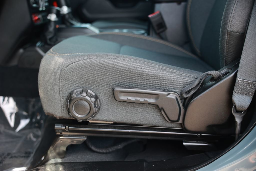 Used 2025 Jeep Wrangler Unlimited Sport S 4xe image 19