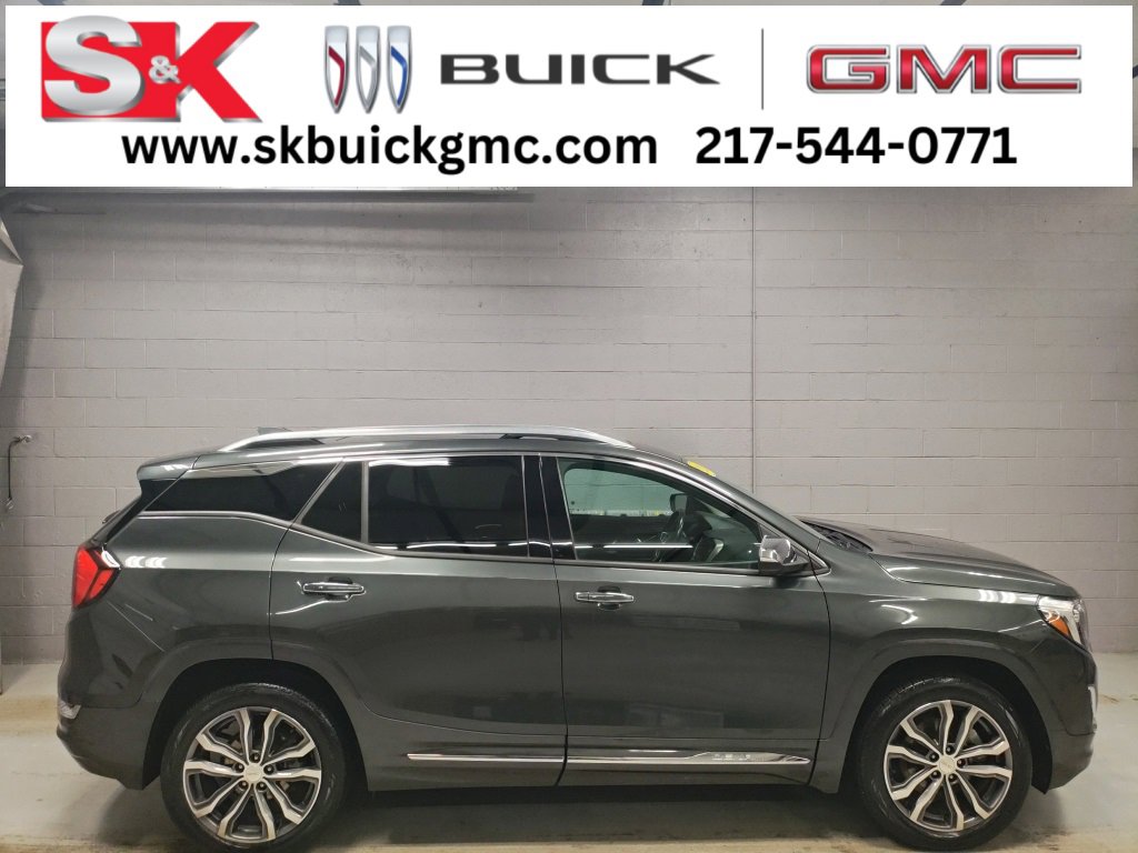 Used 2020 GMC Terrain Denali w/ Denali Premium Package