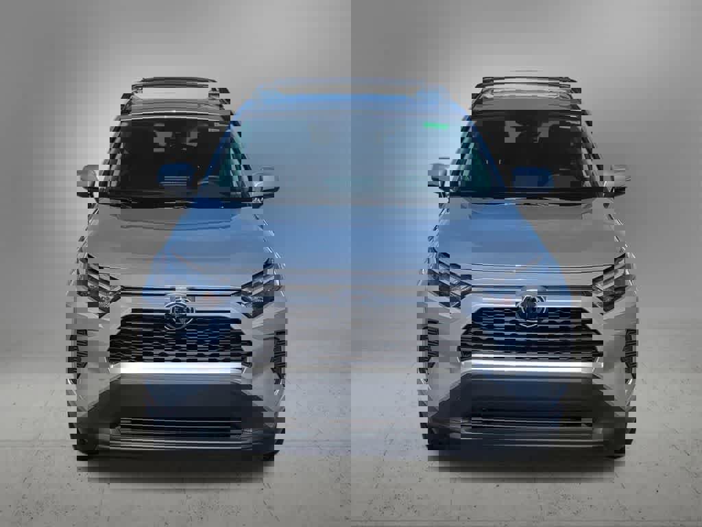 Used 2023 Toyota RAV4 XLE w/ XLE Grade Weather Package image 9