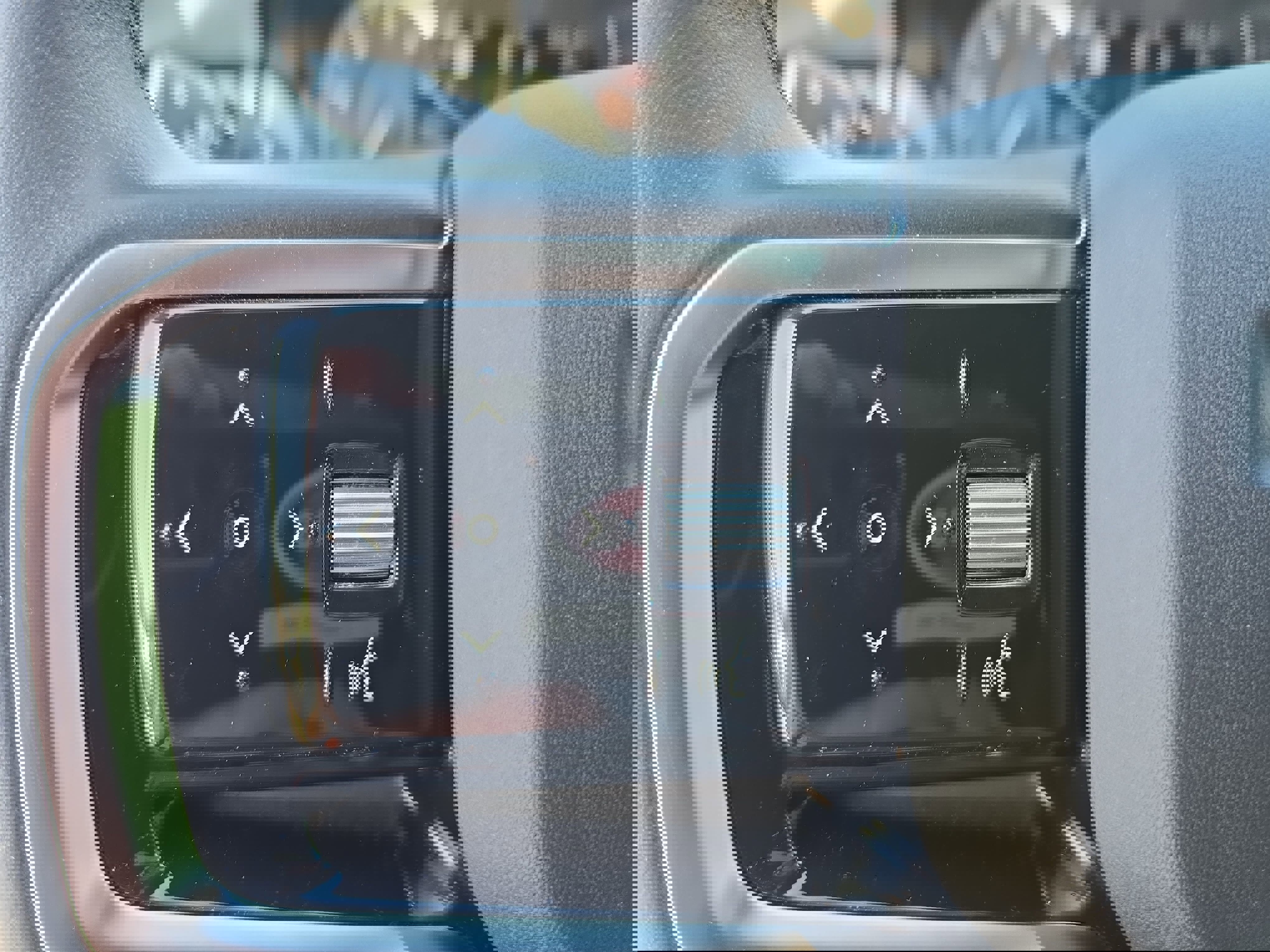 Certified 2023 Land Rover Range Rover Evoque SE image 17