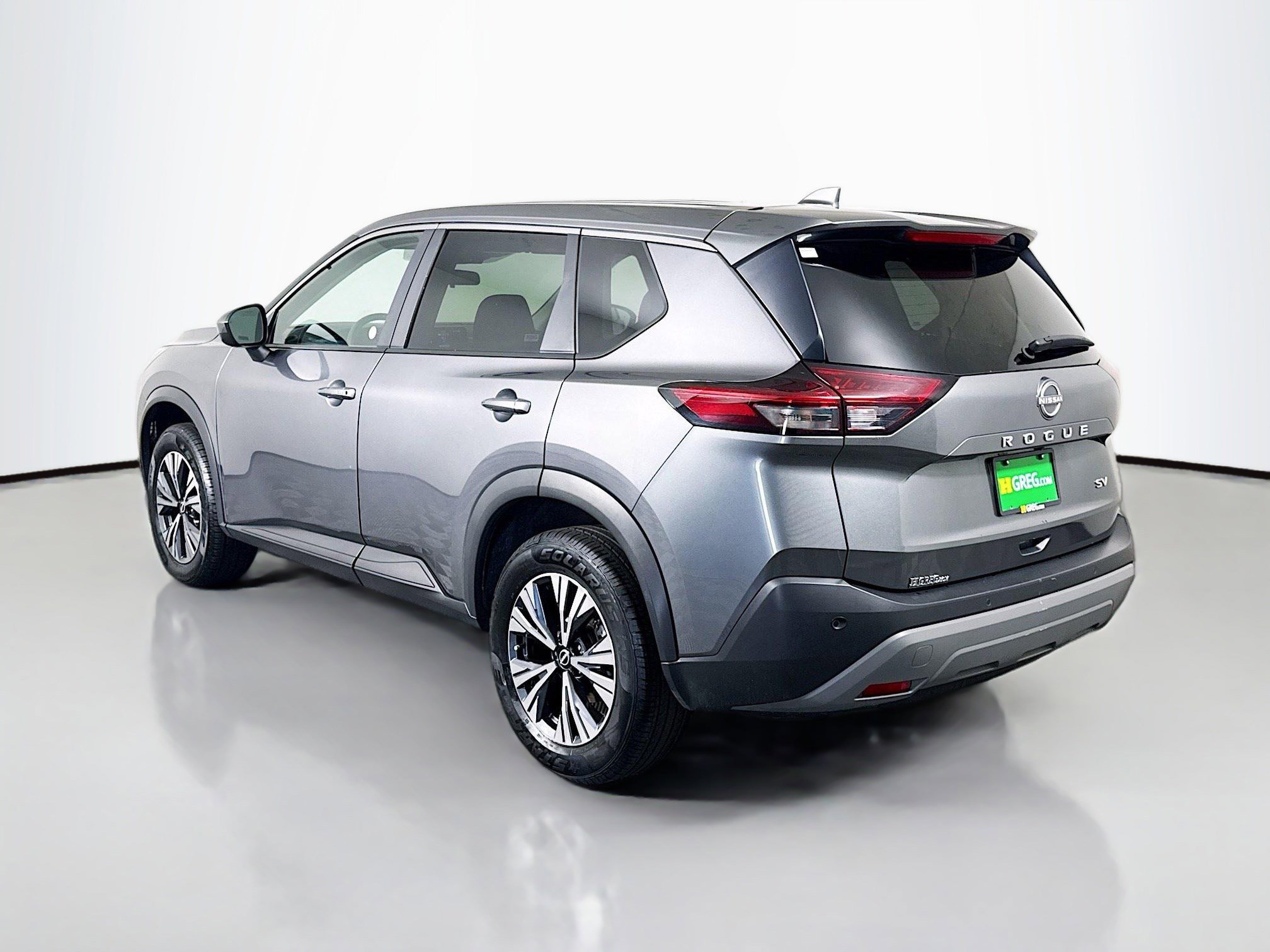 Used 2023 Nissan Rogue SV image 7