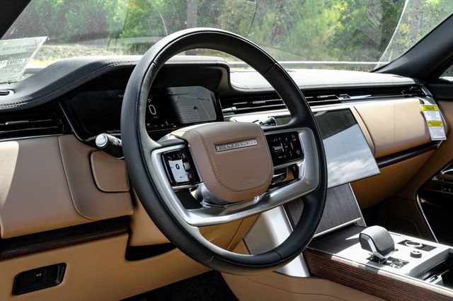 New 2027 Land Rover Range Rover Long Wheelbase SE AWD/4WD image 20