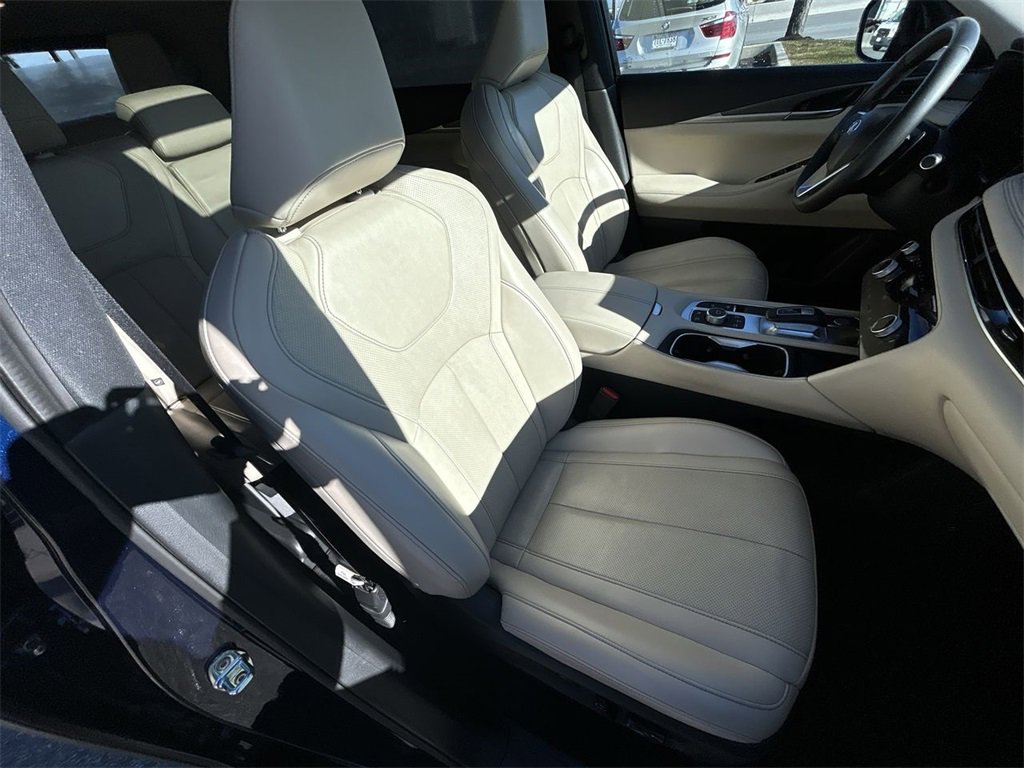 Certified 2023 INFINITI QX60 Luxe w/ Cargo Package image 26