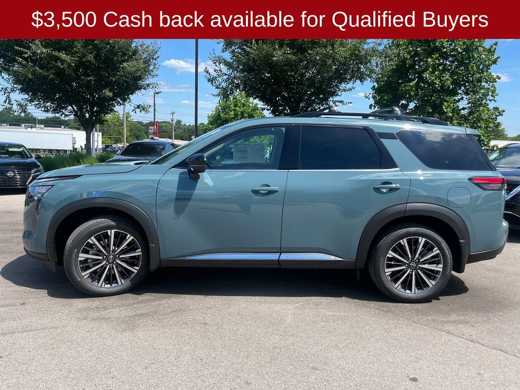 New 2026 Nissan Pathfinder Platinum w/ Cargo Package FWD image 4