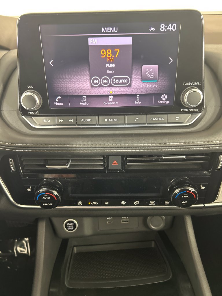 Used 2023 Nissan Rogue SV w/ SV Premium Package AWD/4WD image 13