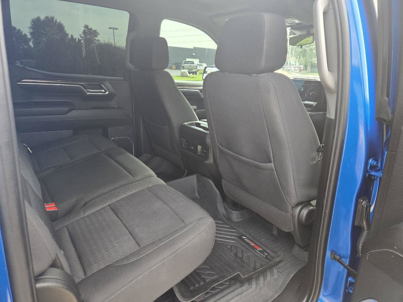 Used 2023 Chevrolet Silverado 1500 RST AWD/4WD image 26
