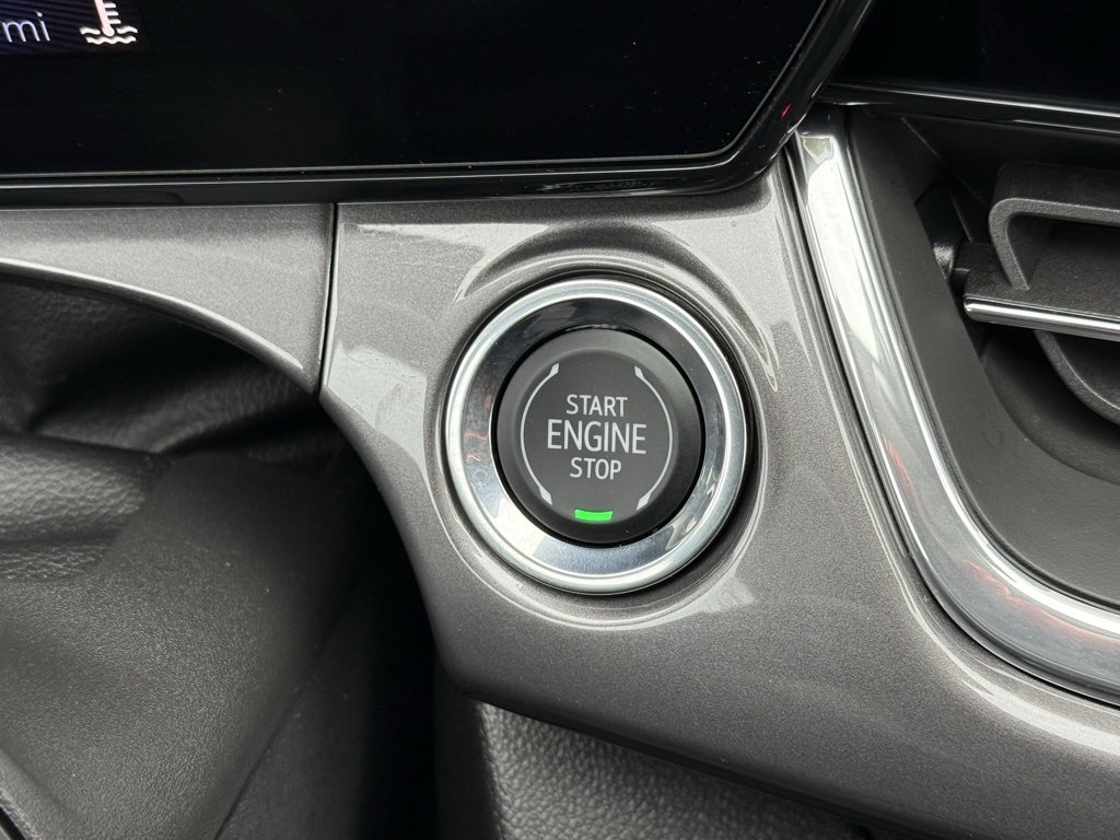 Used 2025 Chevrolet Trax ACTIV w/ Driver Confidence Package image 25