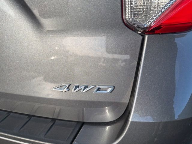 Used 2022 Ford Explorer XLT image 9