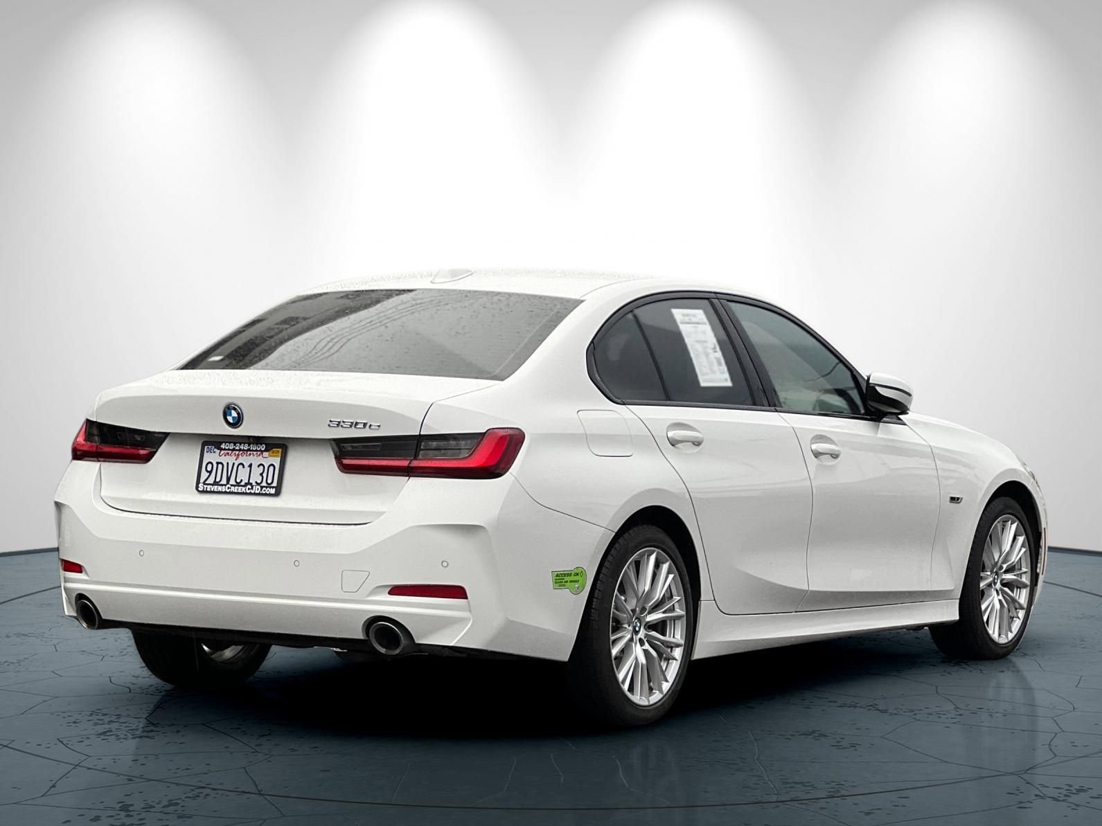 Used 2023 BMW 330e w/ Driving Assistance Package image 4