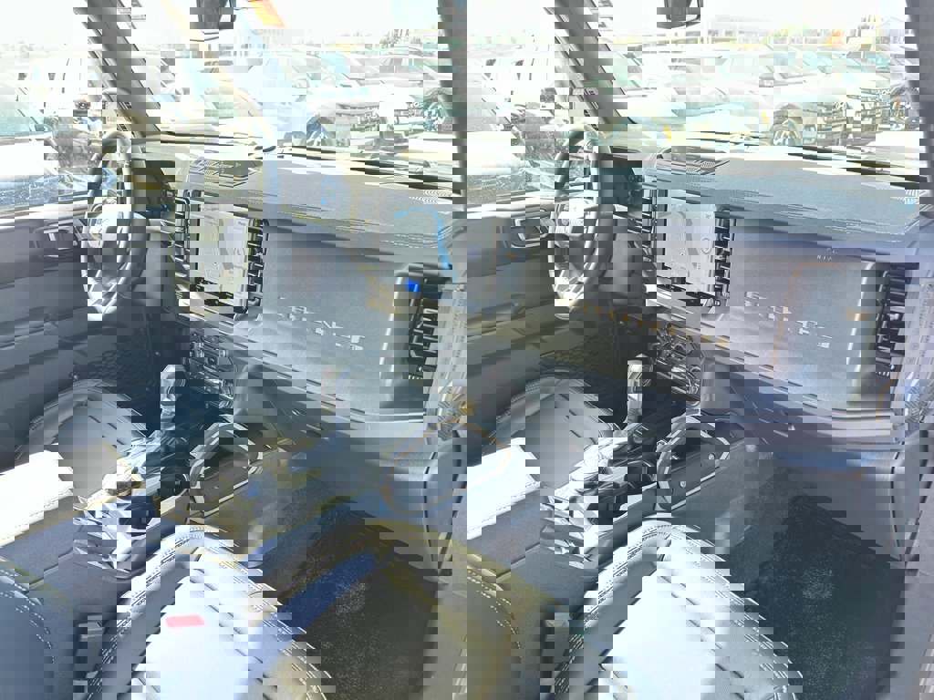 New 2025 Ford Bronco Badlands image 31