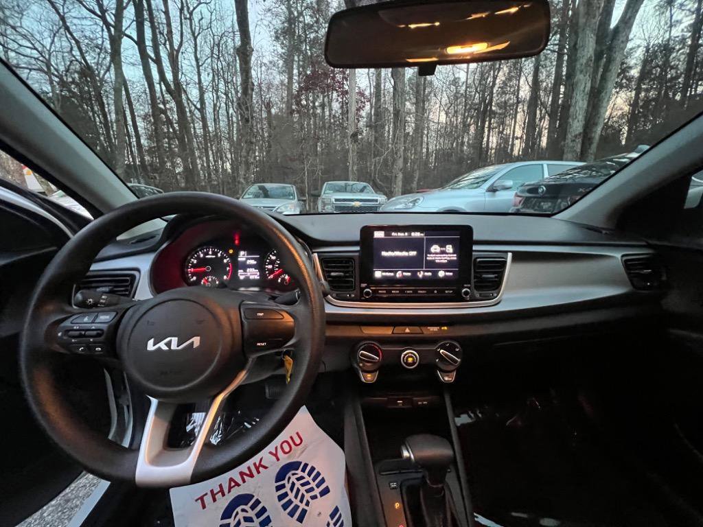 Used 2022 Kia Rio LX FWD image 23