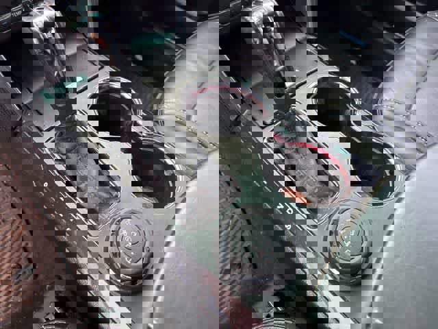 Used 2016 Ford Explorer Platinum AWD/4WD image 18