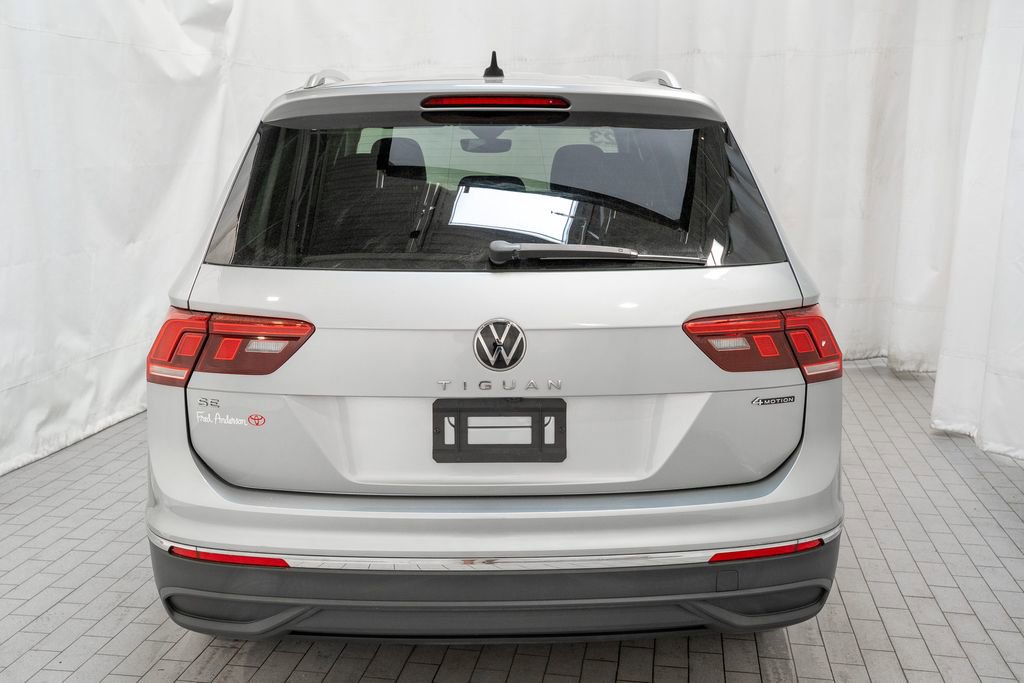 Used 2023 Volkswagen Tiguan SE image 4