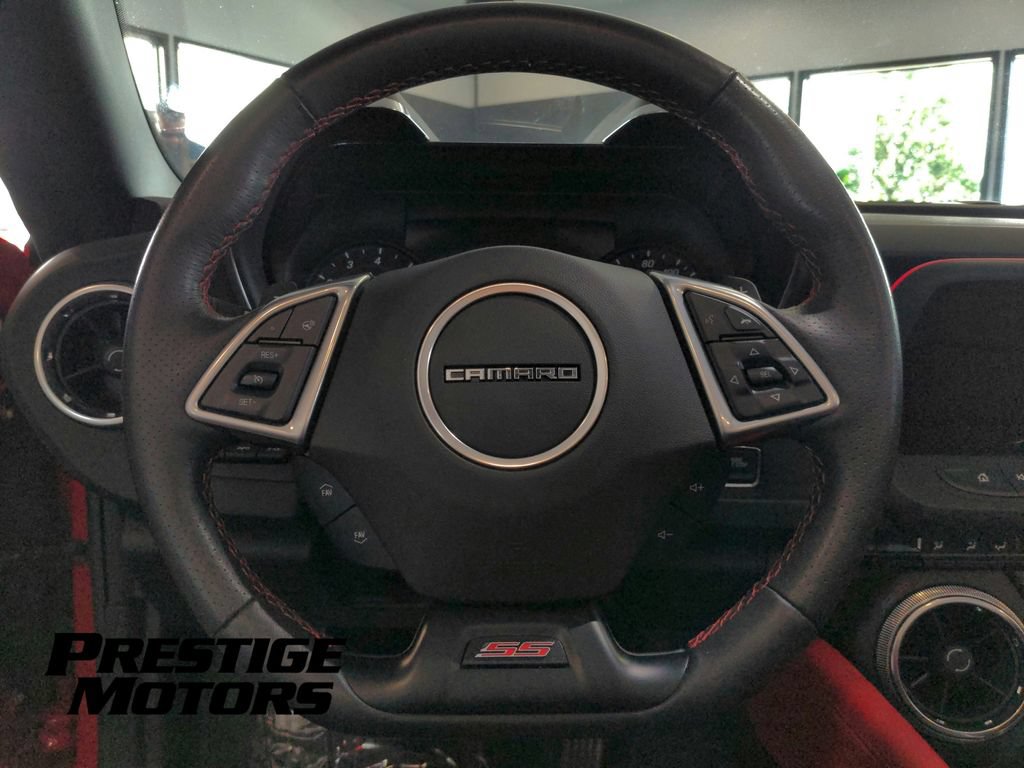 Used 2021 Chevrolet Camaro SS RWD image 12