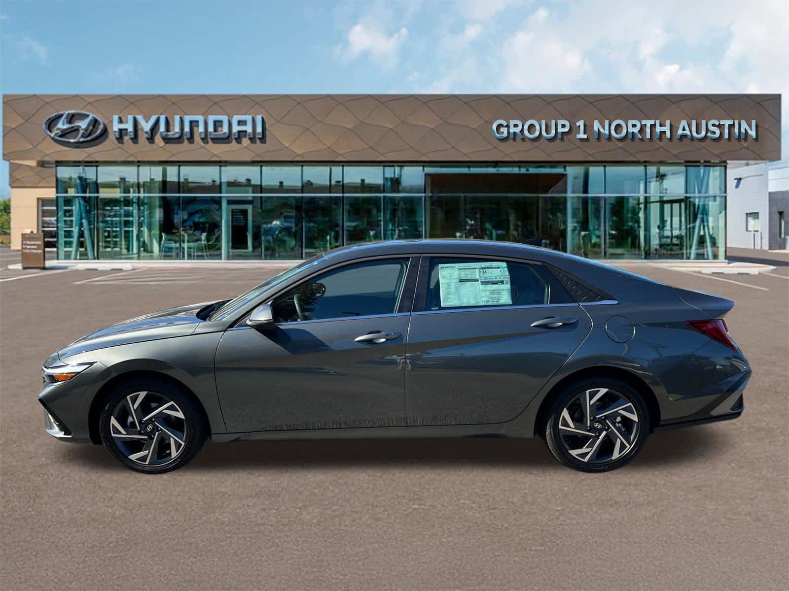 New 2026 Hyundai Elantra Limited FWD image 8