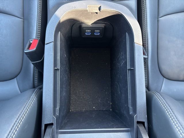 Used 2022 Toyota RAV4 XLE Premium image 35