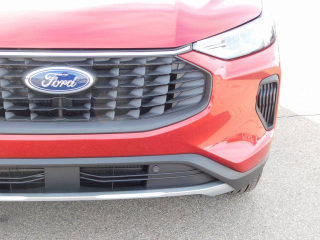 New 2026 Ford Escape Active image 9