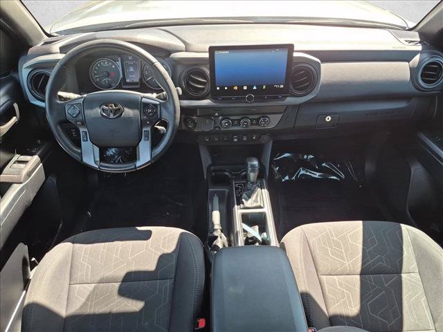 Used 2019 Toyota Tacoma TRD Sport w/ Technology Package RWD image 17