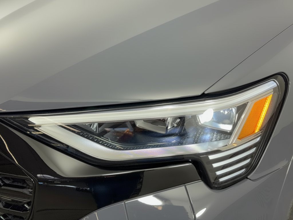 Certified 2024 Audi Q8 e-tron Premium Plus AWD/4WD image 12