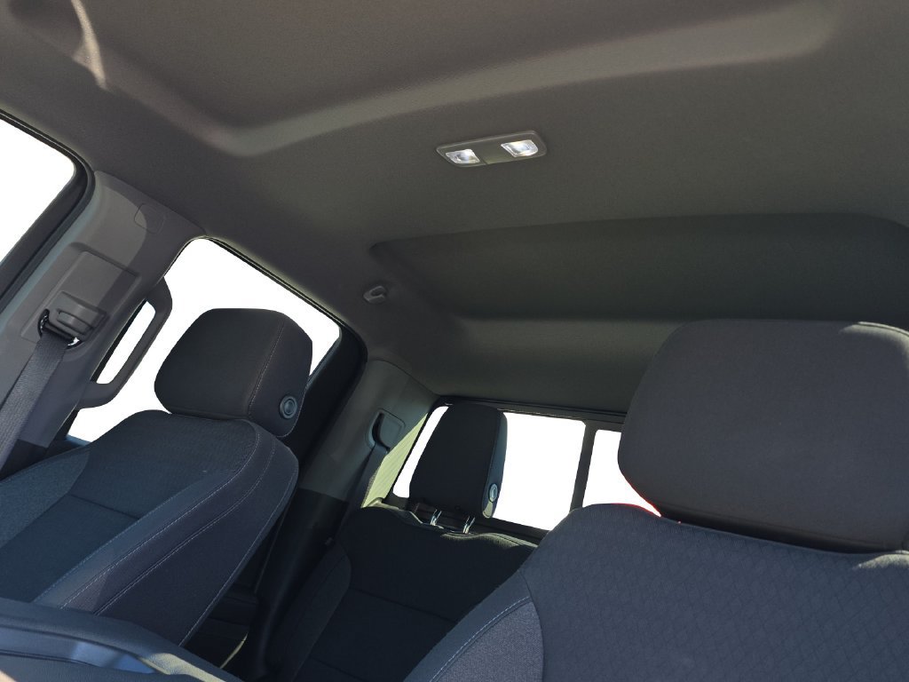 Used 2023 GMC Sierra 1500 SLE AWD/4WD image 8
