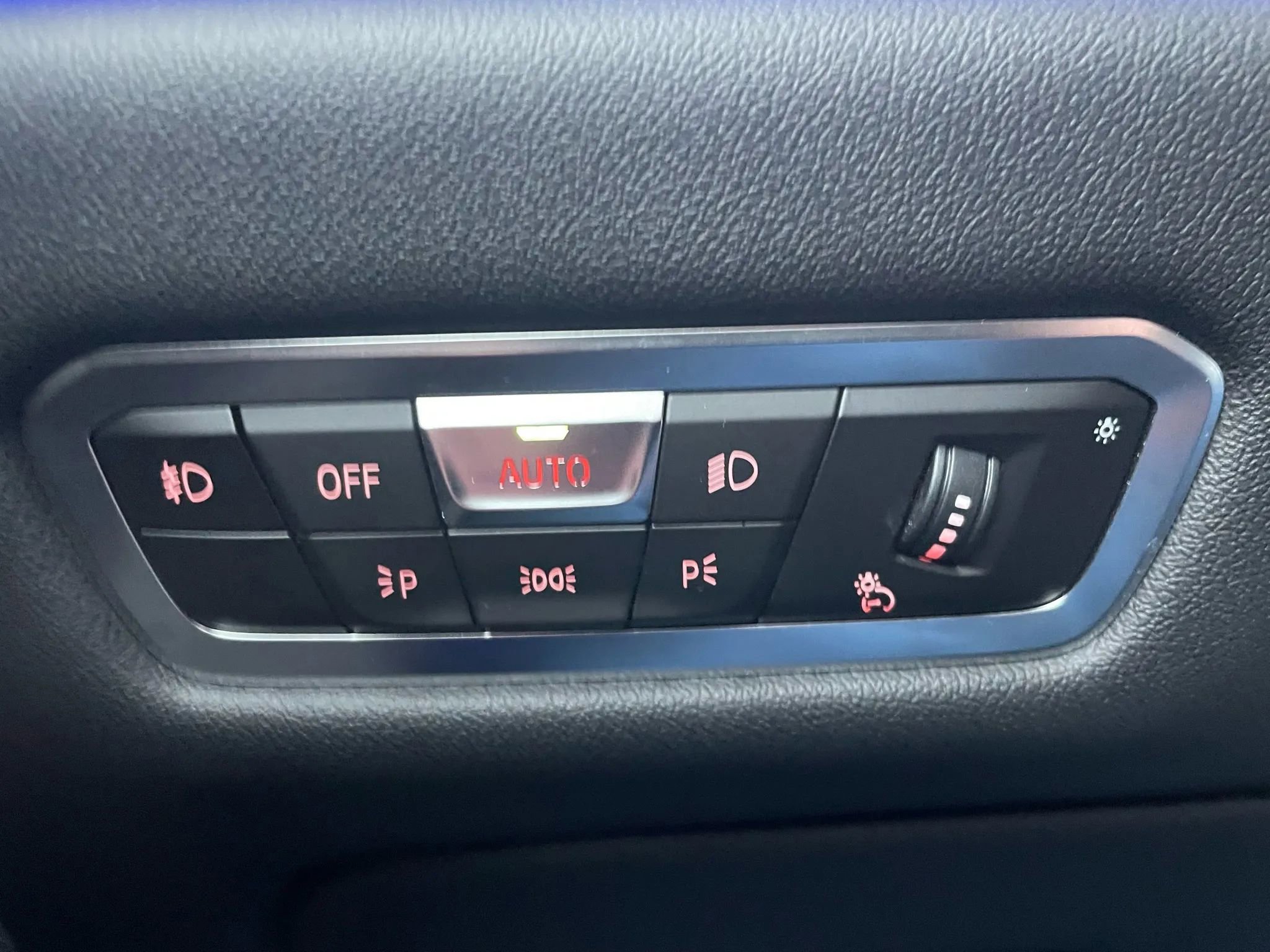 Used 2021 BMW X7 xDrive40i w/ Premium Package AWD/4WD image 15
