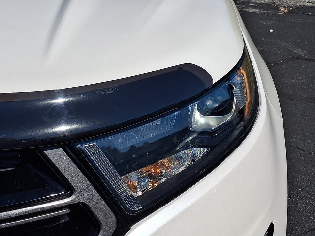 Used 2015 Ford Edge Sport w/ Equipment Group 401A FWD image 9