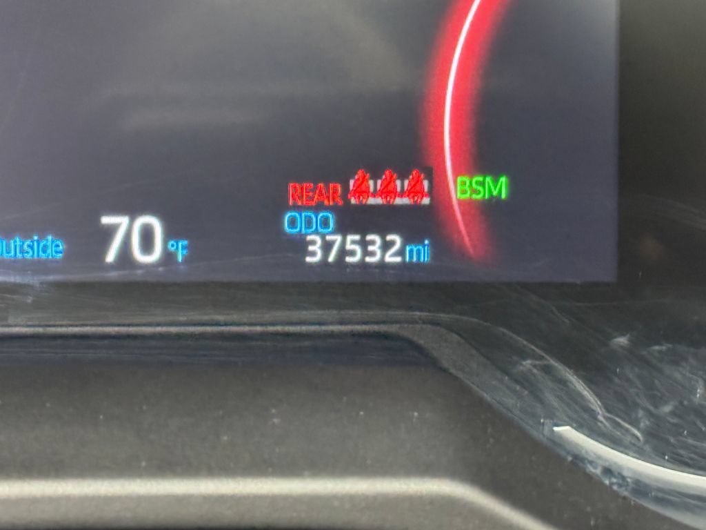 Used 2023 Toyota RAV4 XLE Premium AWD/4WD image 18