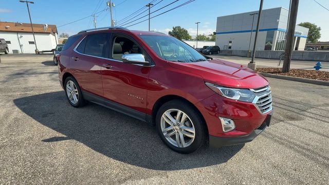 Used 2019 Chevrolet Equinox Premier FWD image 2
