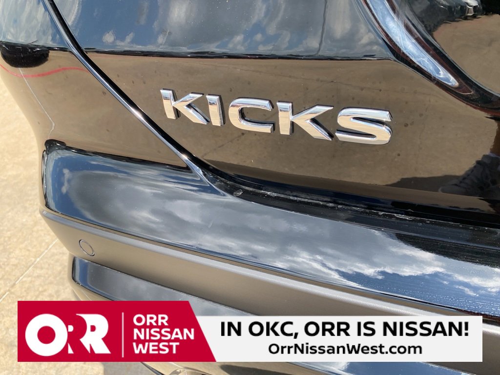 New 2025 Nissan Kicks Play S image 10