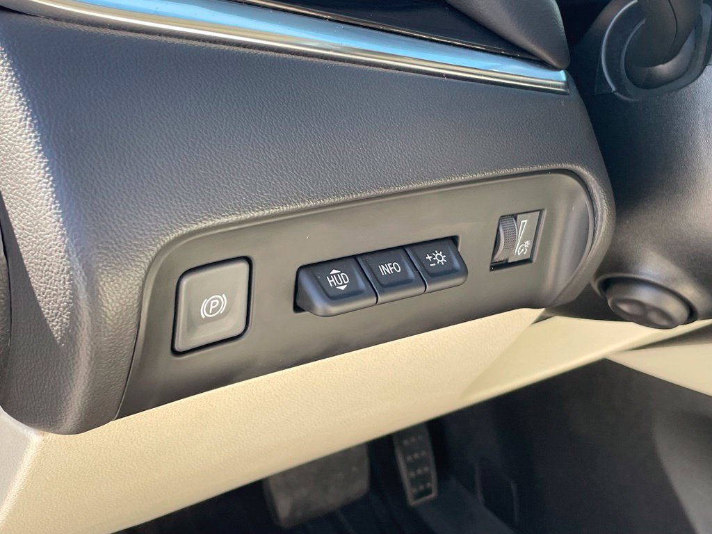 Used 2023 Buick Enclave Premium w/ Experience Buick Package FWD image 12