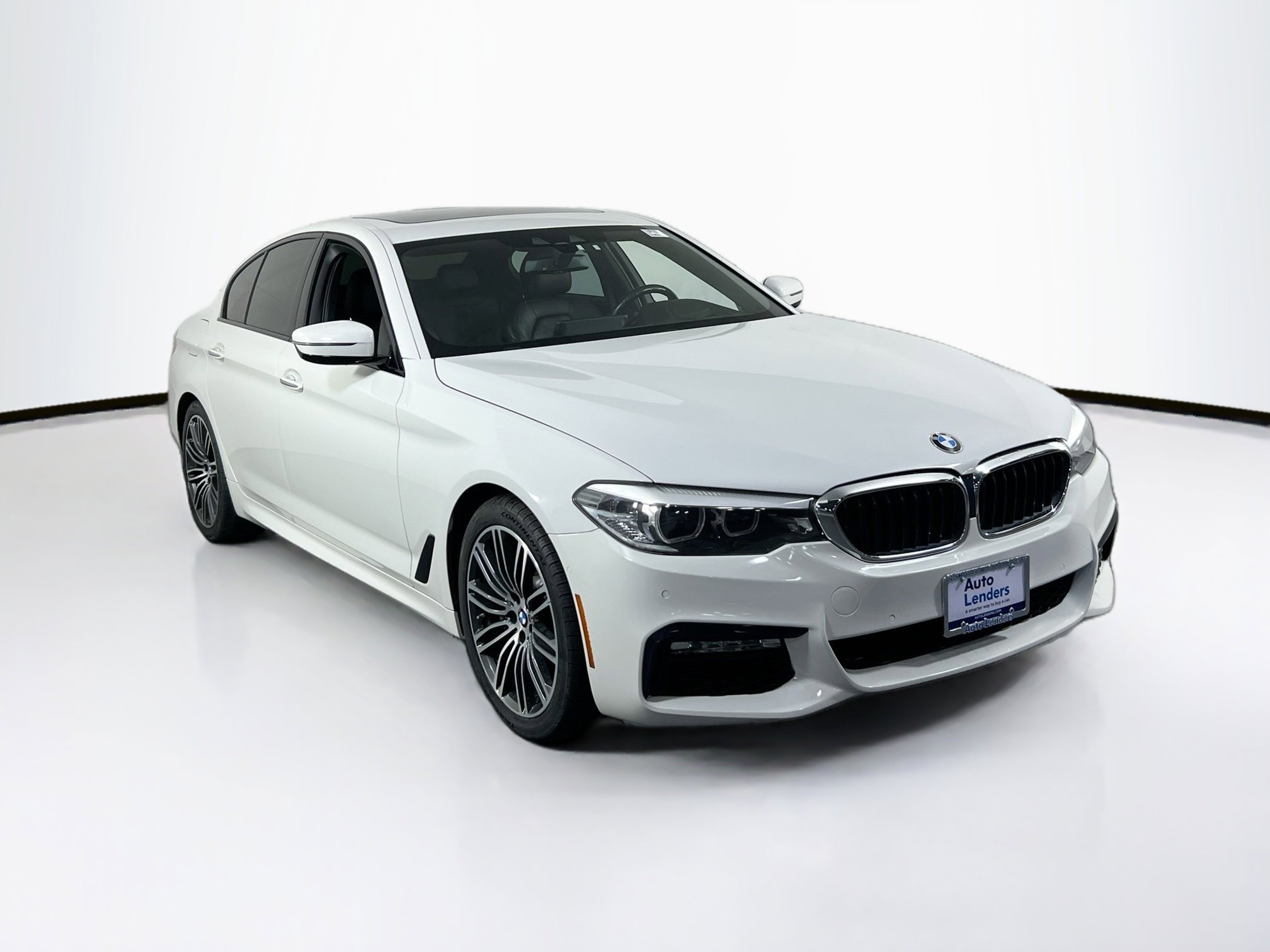Used 2018 BMW 530i xDrive image 3
