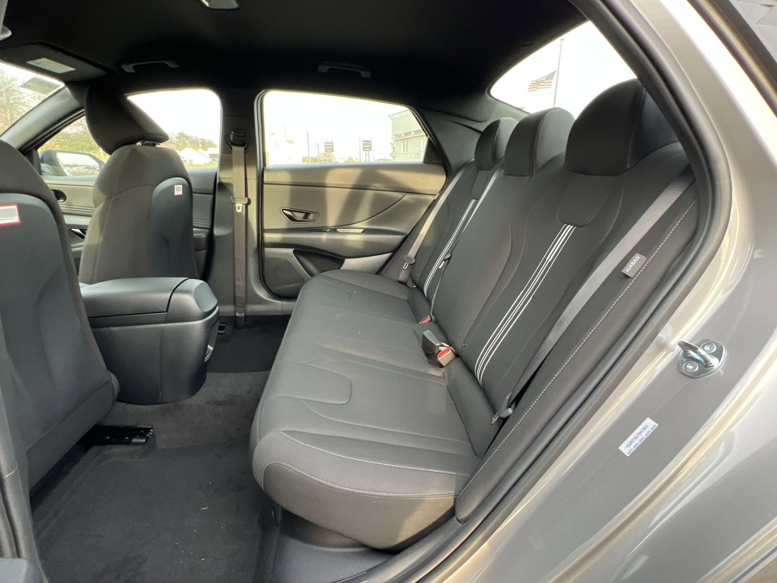 New 2025 Hyundai Elantra SEL image 21