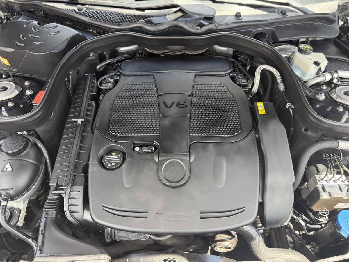 Used 2015 Mercedes-Benz E 350 4MATIC Sedan image 49