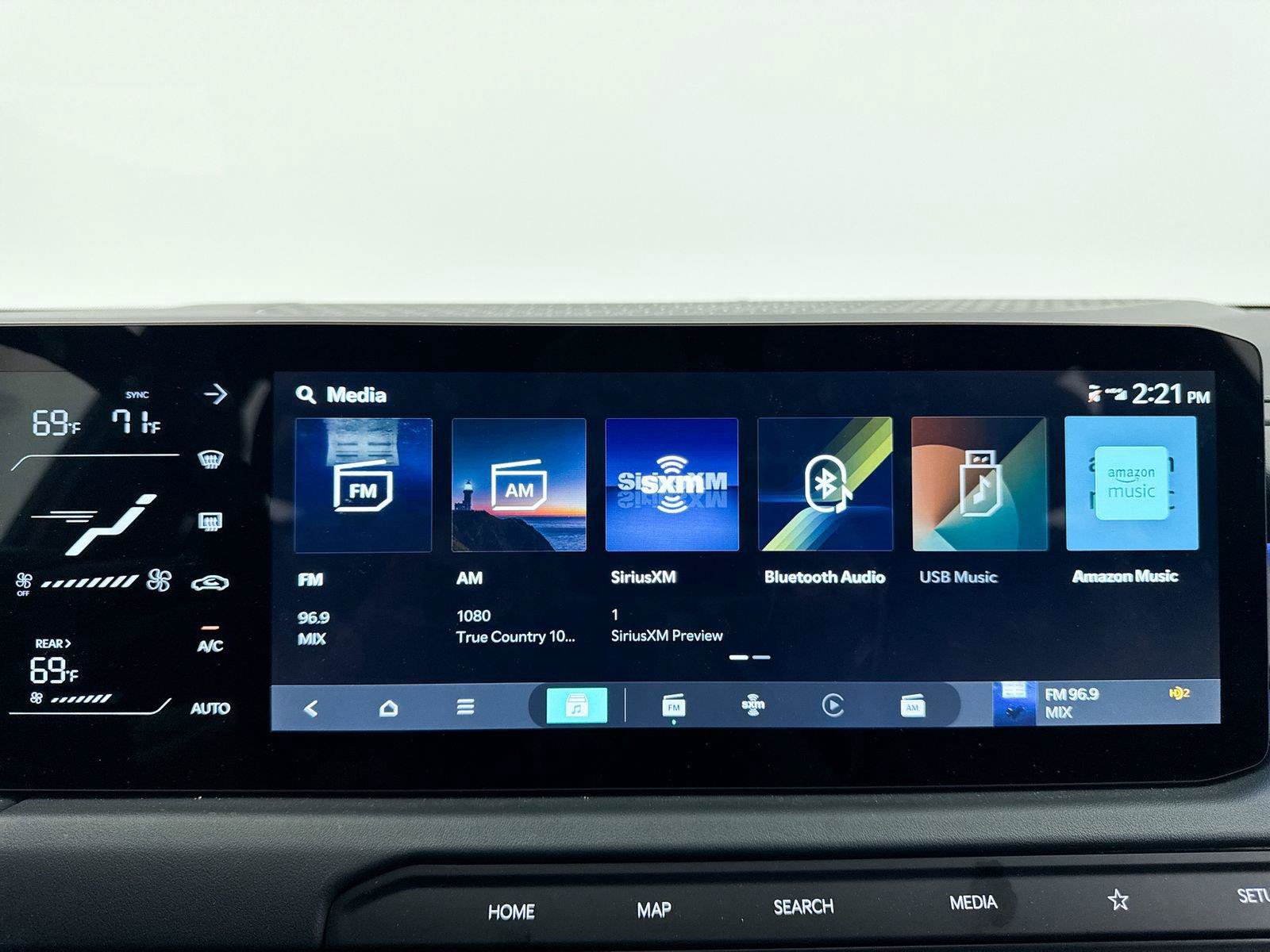 Certified 2027 Kia Telluride SX Prestige X-Pro AWD/4WD image 24