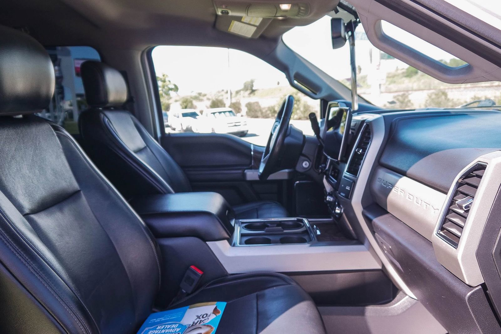 Used 2019 Ford F250 Lariat w/ Lariat Value Package image 16