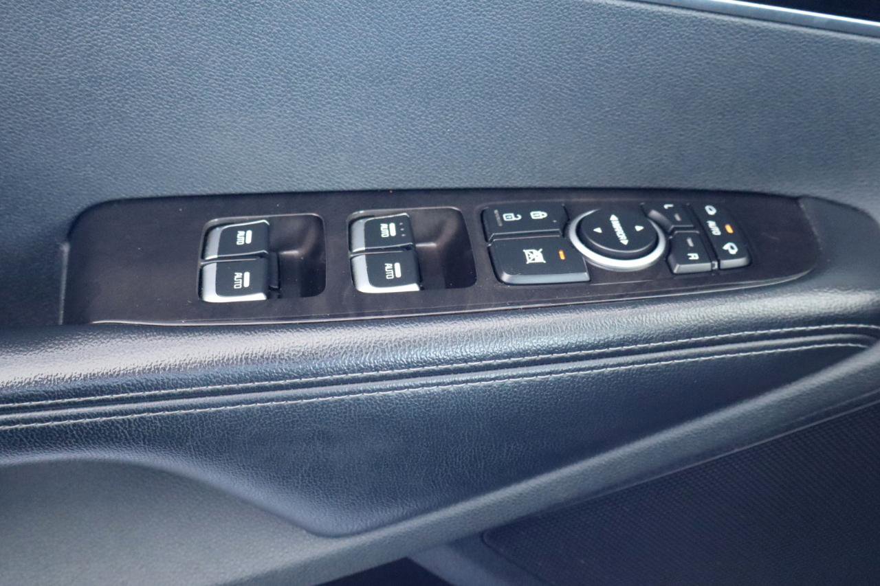 Used 2018 Kia Sorento EX FWD image 28