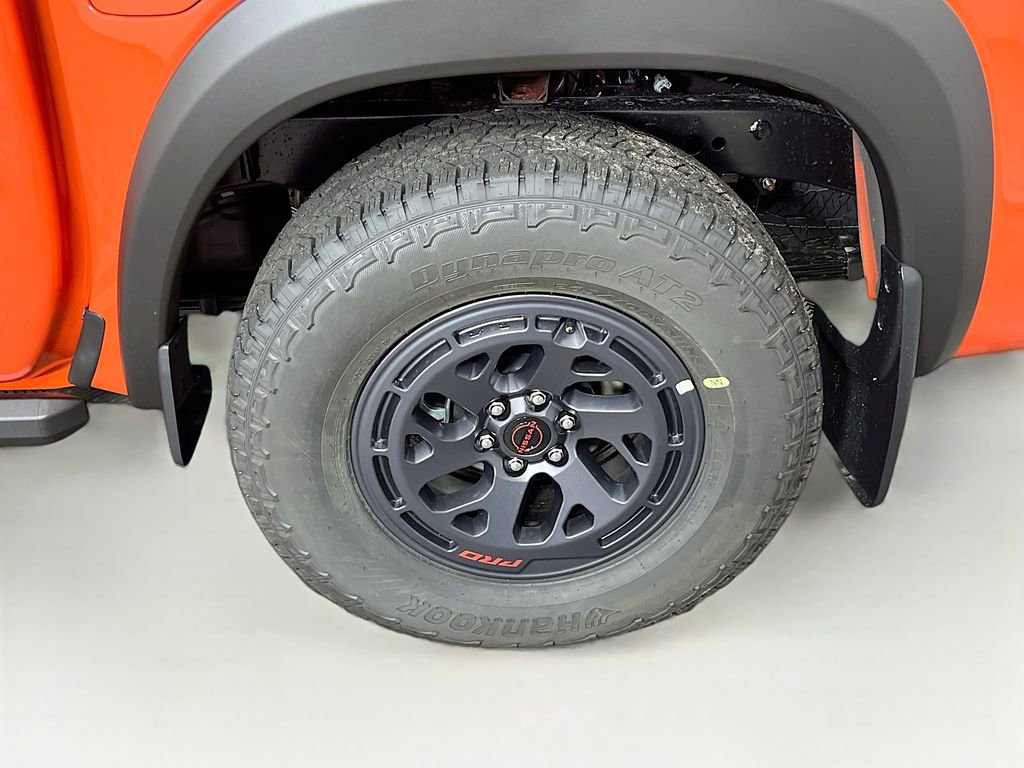 New 2026 Nissan Frontier PRO-4X w/ Pro-4x Convenience Package image 26