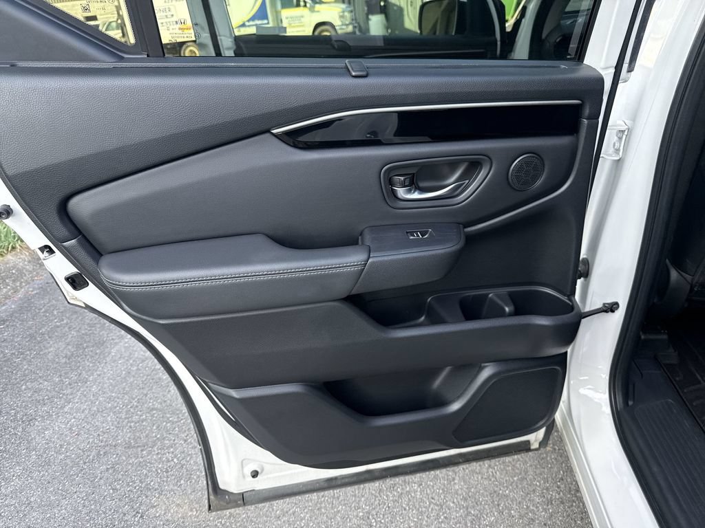 Used 2023 Honda Pilot EX-L image 23