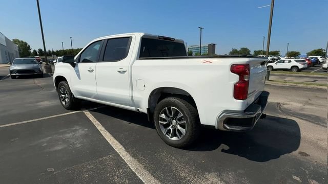 Used 2024 Chevrolet Silverado 1500 LT AWD/4WD image 6